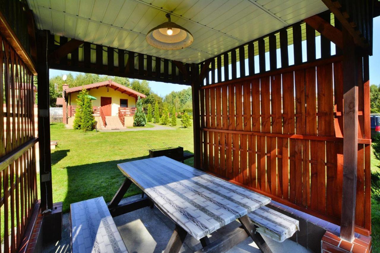 Holiday Home Close To The Lake Shore, Dabrowica Dabrowica  Zewnętrze zdjęcie