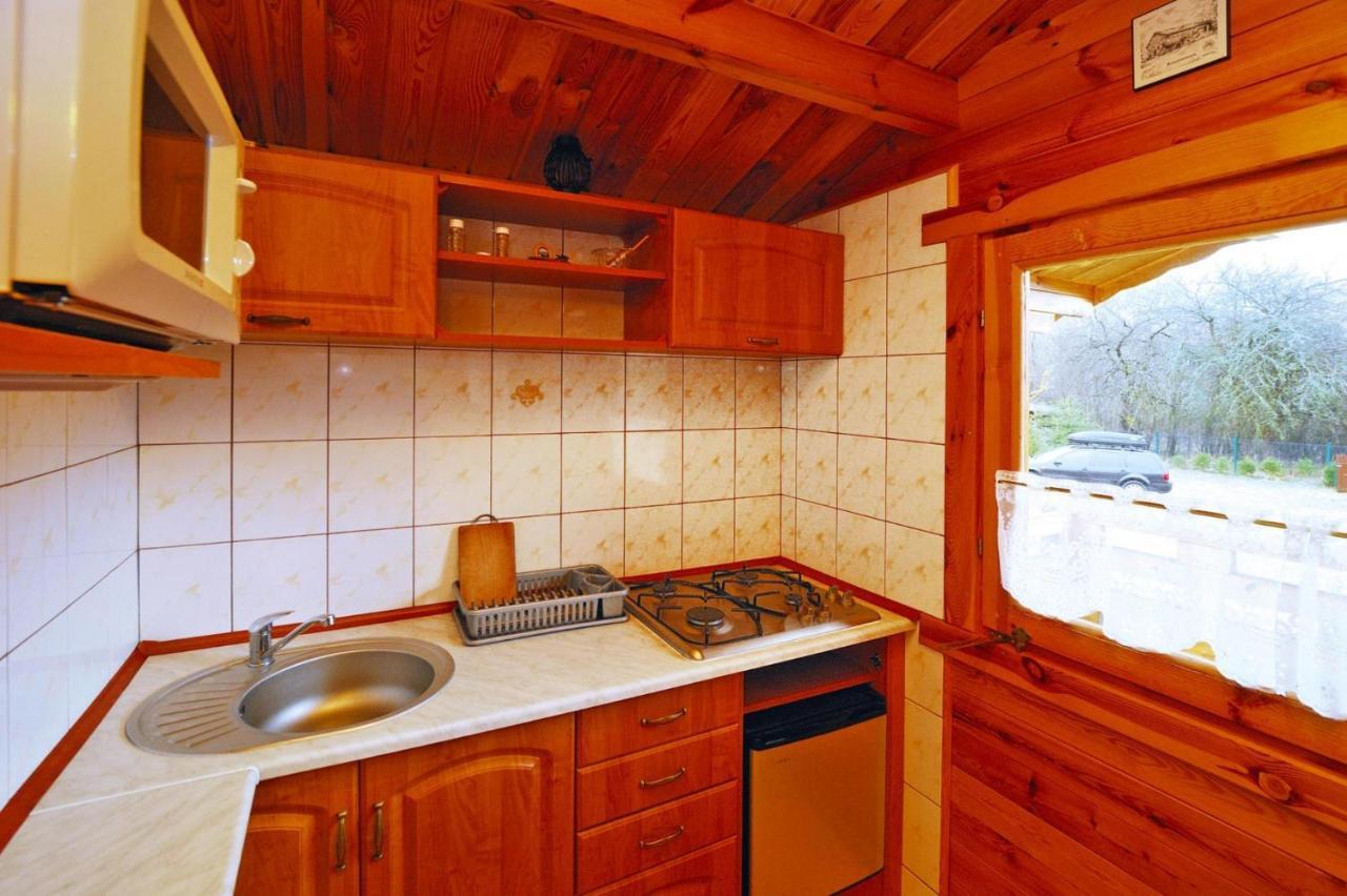 Holiday Home Close To The Lake Shore, Dabrowica Dabrowica  Zewnętrze zdjęcie