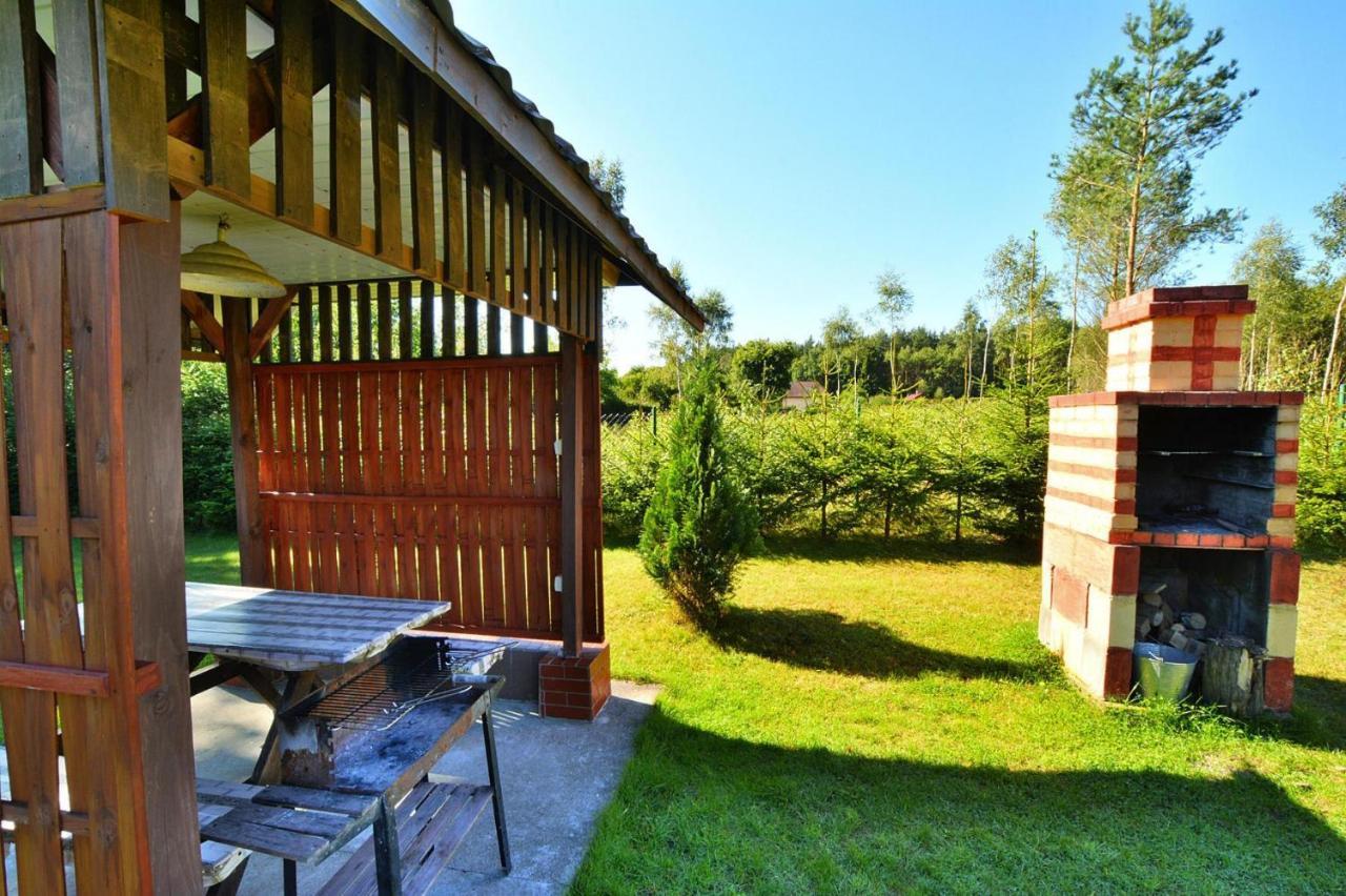 Holiday Home Close To The Lake Shore, Dabrowica Dabrowica  Zewnętrze zdjęcie